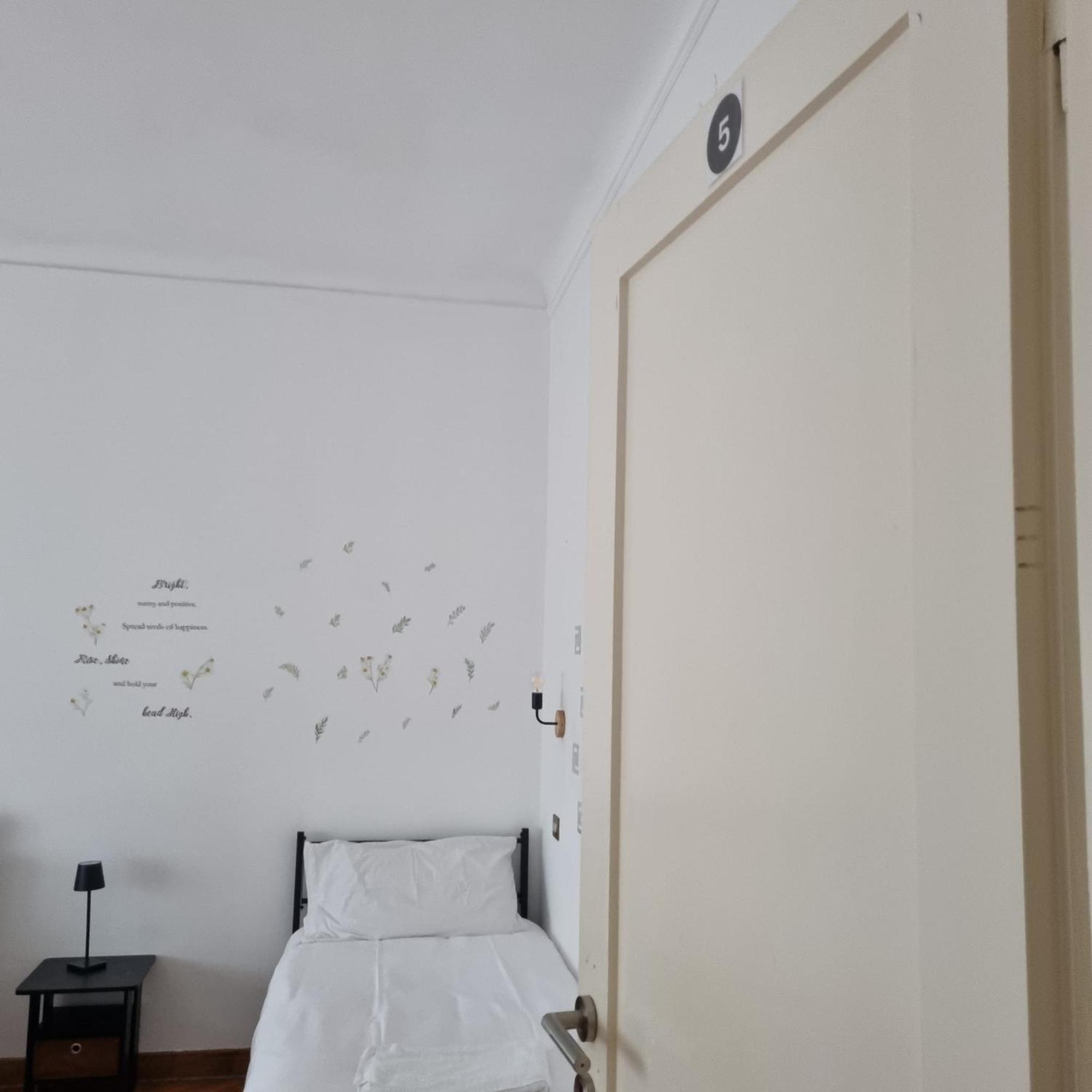 Dock Bay Lodge Hostello Trieste Exterior foto